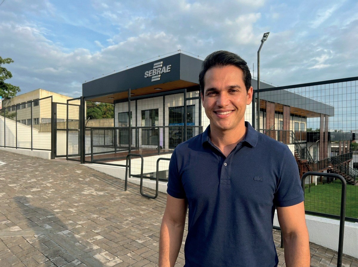 Kleber Rodrigues em visita institucional